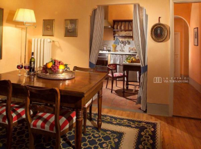 Apartments Florence - Classic Tornabuoni, Florence